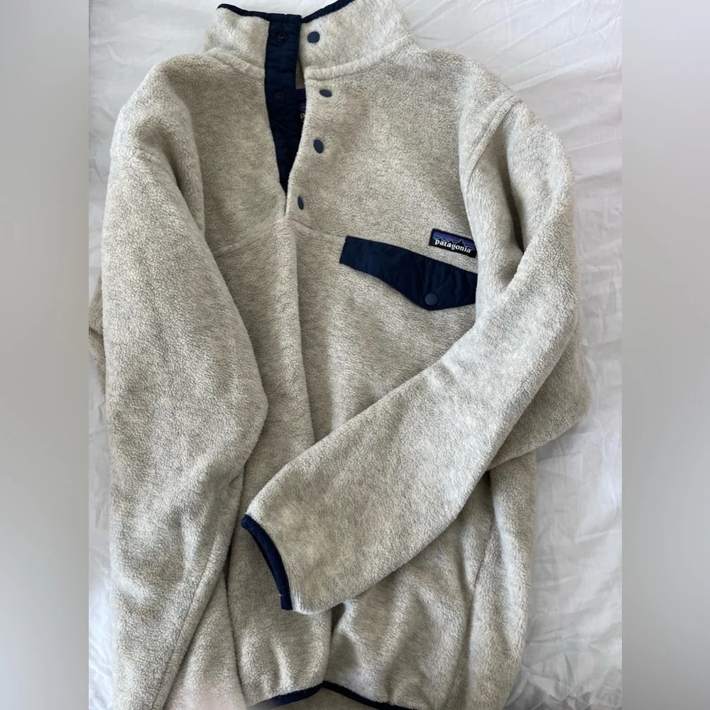 Patagonia sweatshirt - Picture 1 of 6